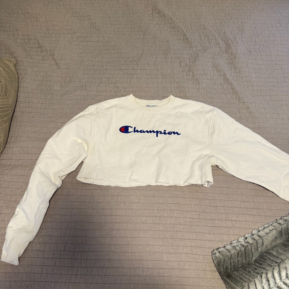 Champion White Long Sleeve Cropped Top